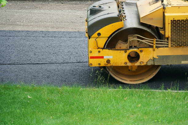 Why Choose Us For All Your Driveway Paving Needs in Oak Grove, AL?